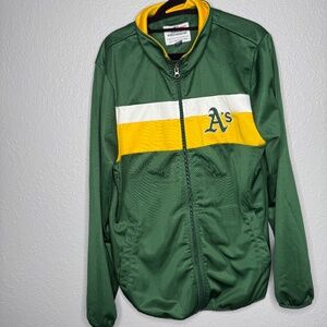 Genuine Merchandise Athletics A's MLB full zipper Jacket Medium